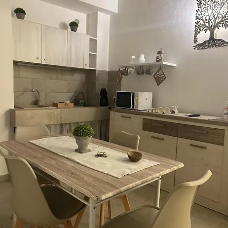 Casa Adami 99 *